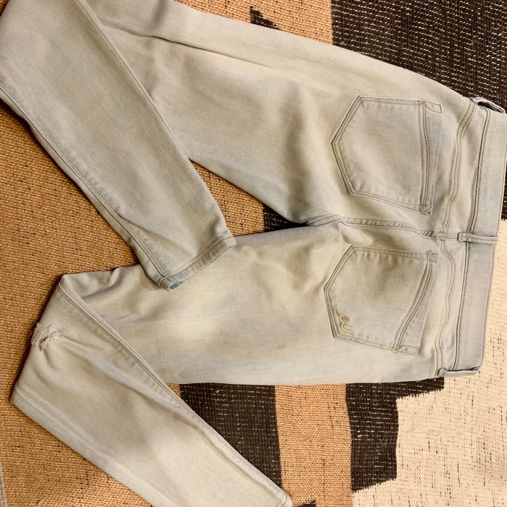 Express Jeans - Picture 2 of 3
